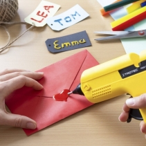 Set batoane colorate de lipici fierbinte Trotec, 50 bucati, Ø 11 mm